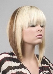 Каре на ножке с челкой