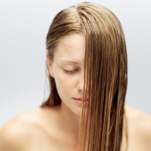 жирные волосы