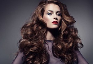 локоны на плойку