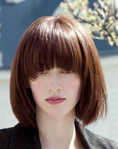 каре с челкой