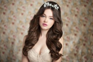 локоны на плойку